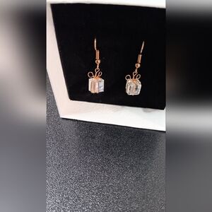 Mini Gift Box Earrings (NWOT)
